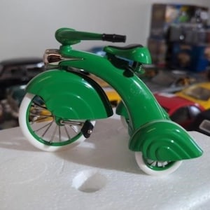 Hallmark 1935 Streamline Velocipede Pedal Bike Kiddie Car Classic