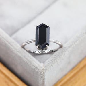 Minimalist Black Onyx Ring, Baguette Cut Ring, Solitaire Ring, 925 Silver Ring, Minimal Gift, Promise Ring, Dainty Ring, Gift for Her