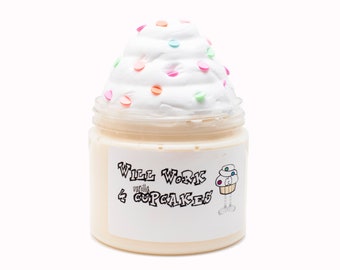 Slime perfumado de cupcake de vainilla -sprinkles- kit de arcilla - arcilla suave- limo- tienda de limo-limo perfumado-ideas populares de regalo de limo