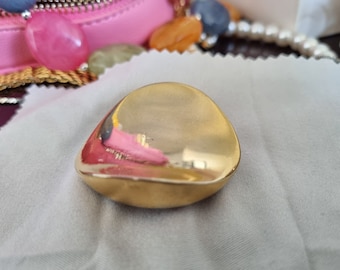 LES BERNARD signed/marked gold brooch
