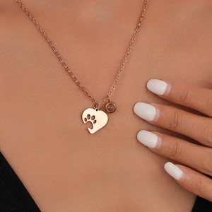 Custom Pet Projection Necklace, Paw Print Necklace with Heart, Photo Necklace with Name, Photo Projection Necklace, Gifts for Pet Lovers