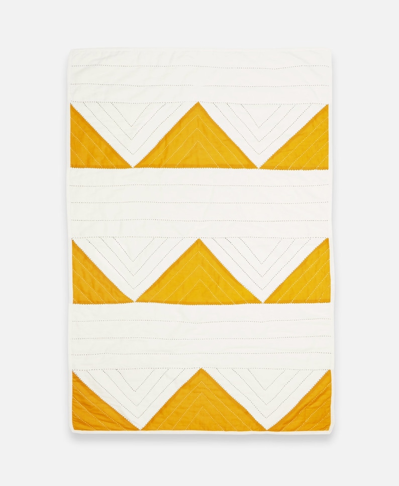 Anchal Throw - Thumbnail 2