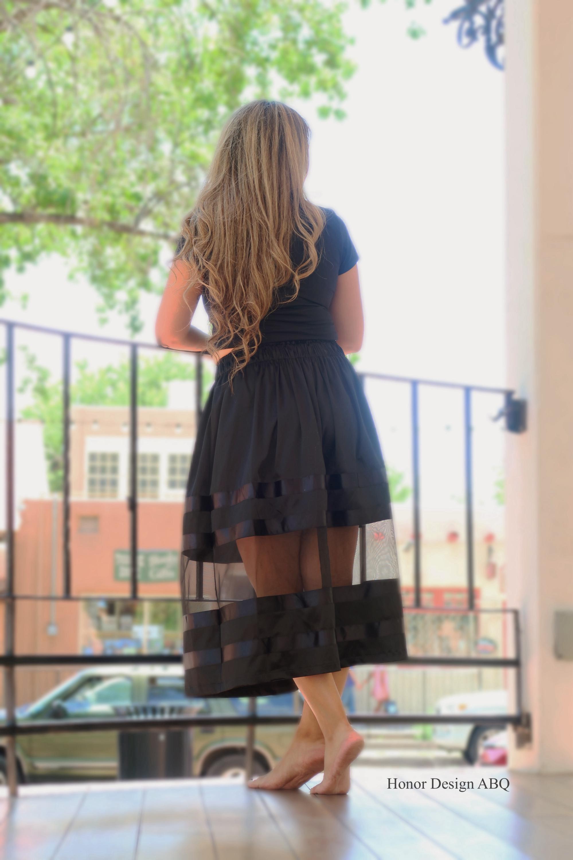 スカート RONRON SHIRRING RIBBON LONG SKIRT BLACK RR23BSK1911BK Elegant Ribbon Skirt . Handmade Black Skirt With Red
