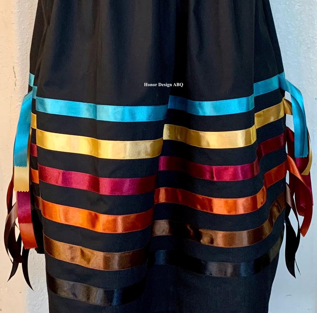 ribbon detail long skirt
