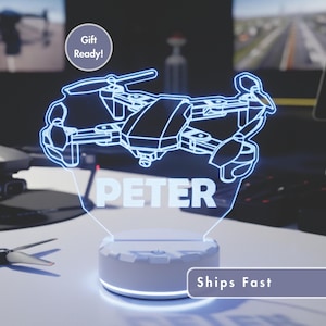 Custom Drone LED Lamp with Name - Personalized Drone Pilot Night Light, Cool Gift for Tech Lovers, Gamer or Drone Enthusiast Decor