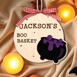 Spersonalizowany tag na Halloweenowy kosz z imionami: Straszny, spersonalizowany tag z imieniem dla dziecka