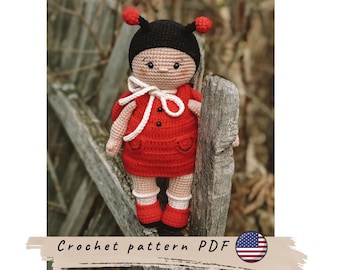 Wzór na szydełkową biedronkę. Wzór na amigurumi biedronki. Wzór na szydełkową zabawkę. Uroczy wzór na szydełkową biedronkę.
