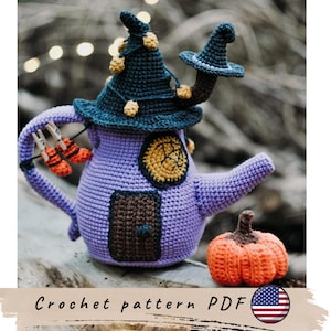 Witch's house crochet pattern. Halloween crochet pattern. Funny witch's house crochet pattern. Crochet halloween decoration.