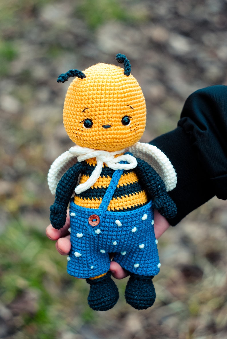 Bee crochet pattern. Amigurumi bee pattern. Cute crochet bee pattern. zdjęcie 6