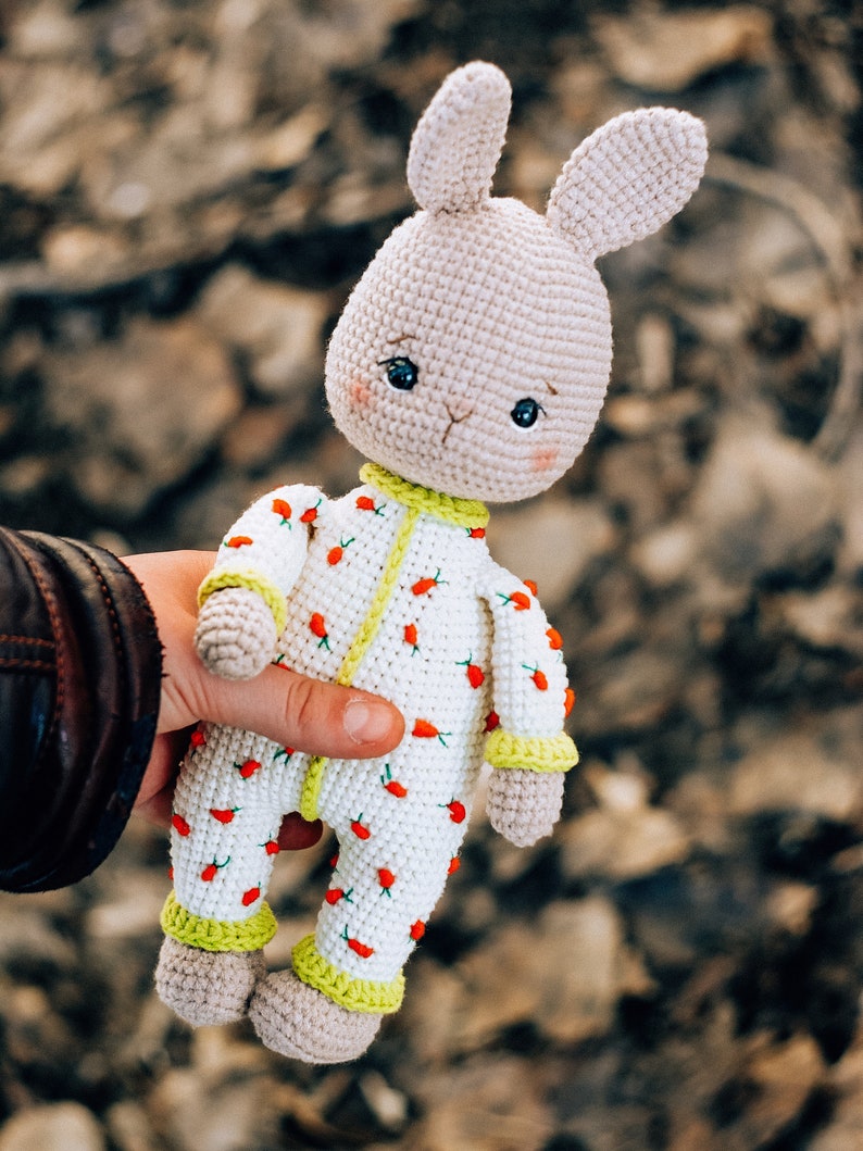 Bunny crochet pattern. Cute crochet Easter bunny. Amigurumi bunny pattern. Easter crochet bunny pattern. zdjęcie 3