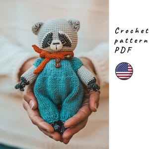 Raccoon crochet pattern. Cute crochet raccoon with overall. Amigurumi raccoon. Crochet toy pattern. Forest animal pattern.