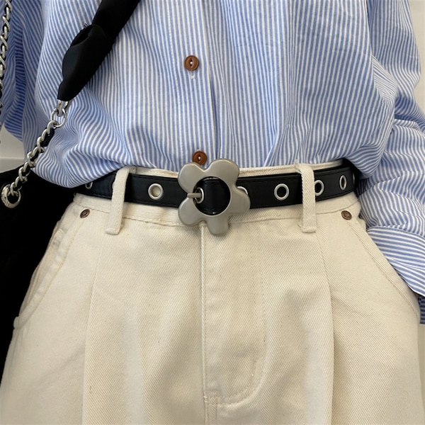 belted jeans womens