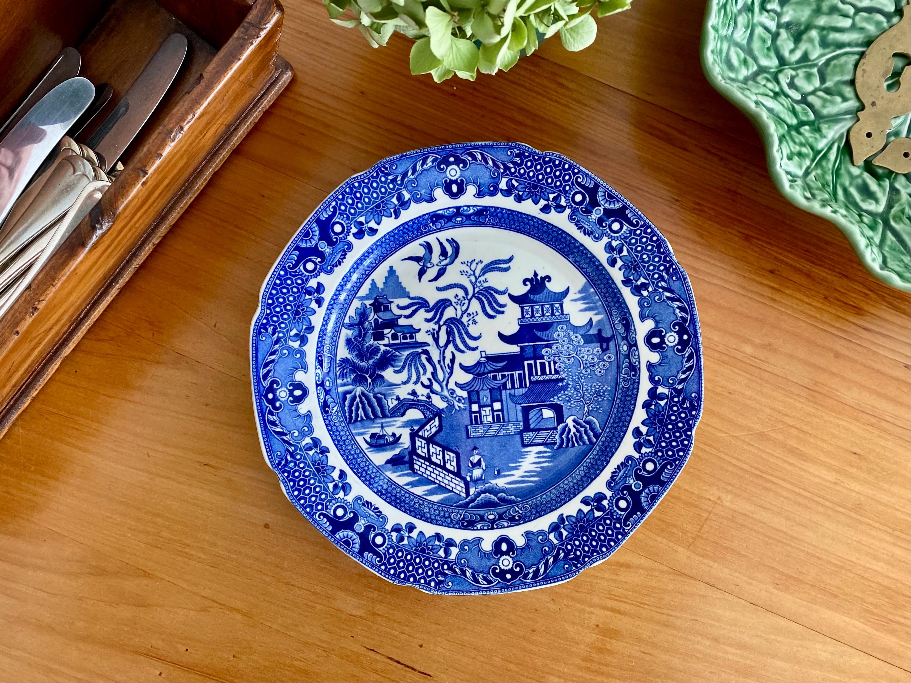 Blue Willow Burleigh - Etsy Australia