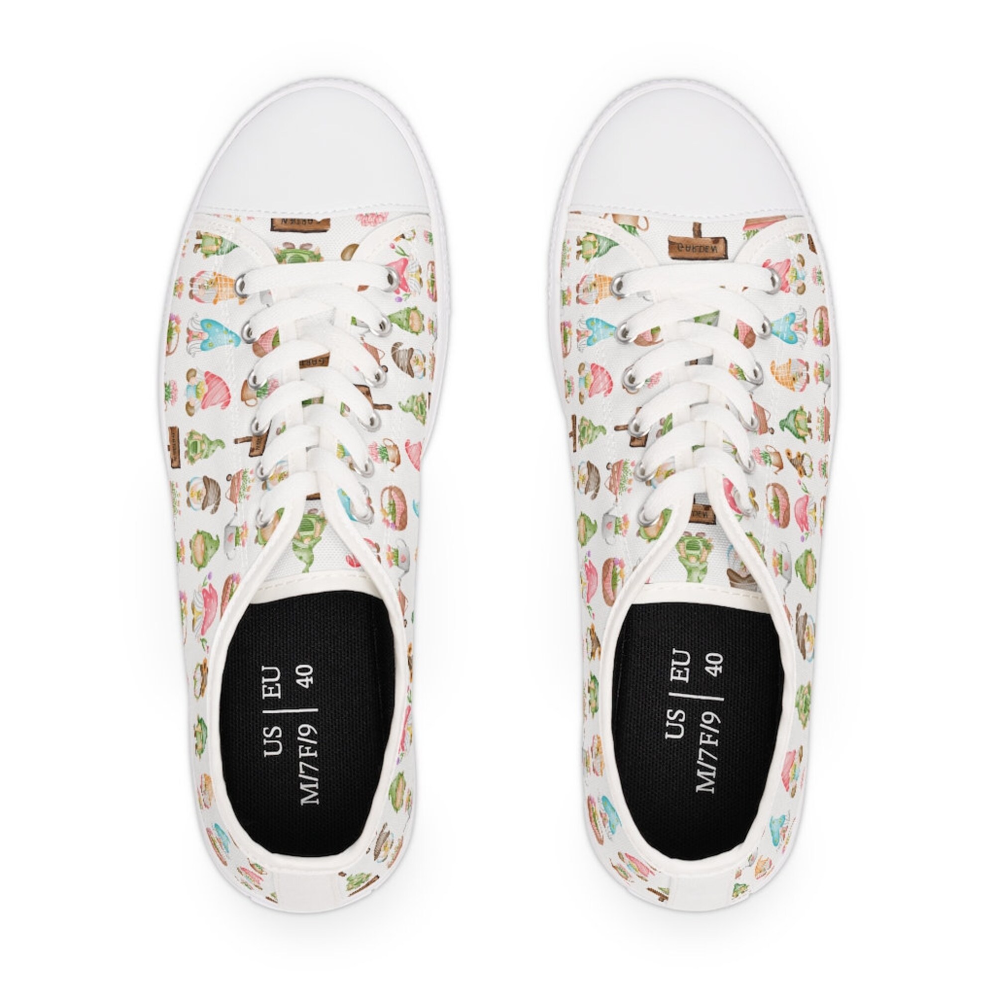 Garden Gnomes and Tulip Garden Dcor Full Patterned Women's Low Top Sneakers