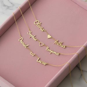 Personalised name necklace with optional symbol