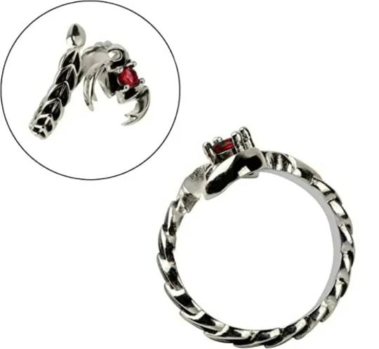 Acquista Collana Tokyo Ghoul Kaneki Ken Collana color argento in lega di  zinco Catena a maglie Sasaki Haise Collana con ciondolo Gioielli anime  Accessori per bambini