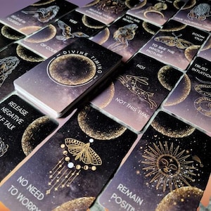 Baralho de cartas do Oráculo do Tempo Divino