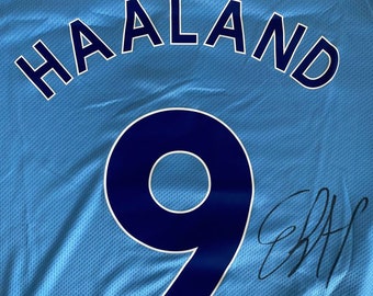 Camiseta del Manchester City Earling Haaland firmada con prueba fotográfica y certificado