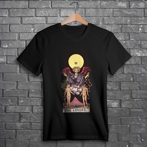 The Lovers T-Shirt, Tarotkarten-Shirt, Liebhaber-Tarotkarte, Witchy-T-Shirt, Alt-Kleidung, Gothic-Kleidung, trendiges T-Shirt für Frauen, himmlisches Shirt