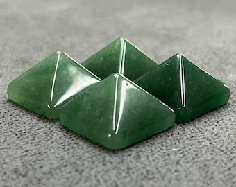 4 Pcs Natural Aventurine Square Shape Pyramid , Green Aventurine Pyramid Cabochon, Loose Beads Stone  for Jewelry Making 20mmx20 mm