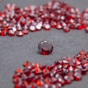 Round Shape Garnet Red Color, Cubic Zirconia (CZ), Round Brilliant Cut, Loose Stones, Perfect Colors & Quality, 1mm-15mm For Jewelry Making