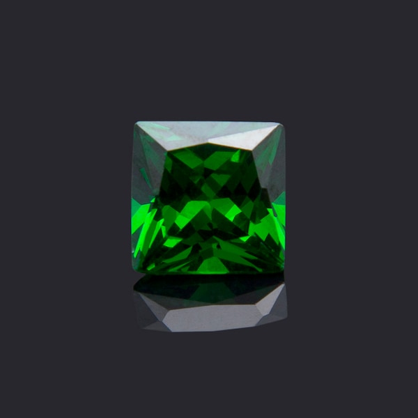 Square Shape Green Color, Cubic Zirconia (CZ), Square Brilliant Cut, Loose Stones, Perfect Colors & Quality 2.5x2.5mm-15x15mm