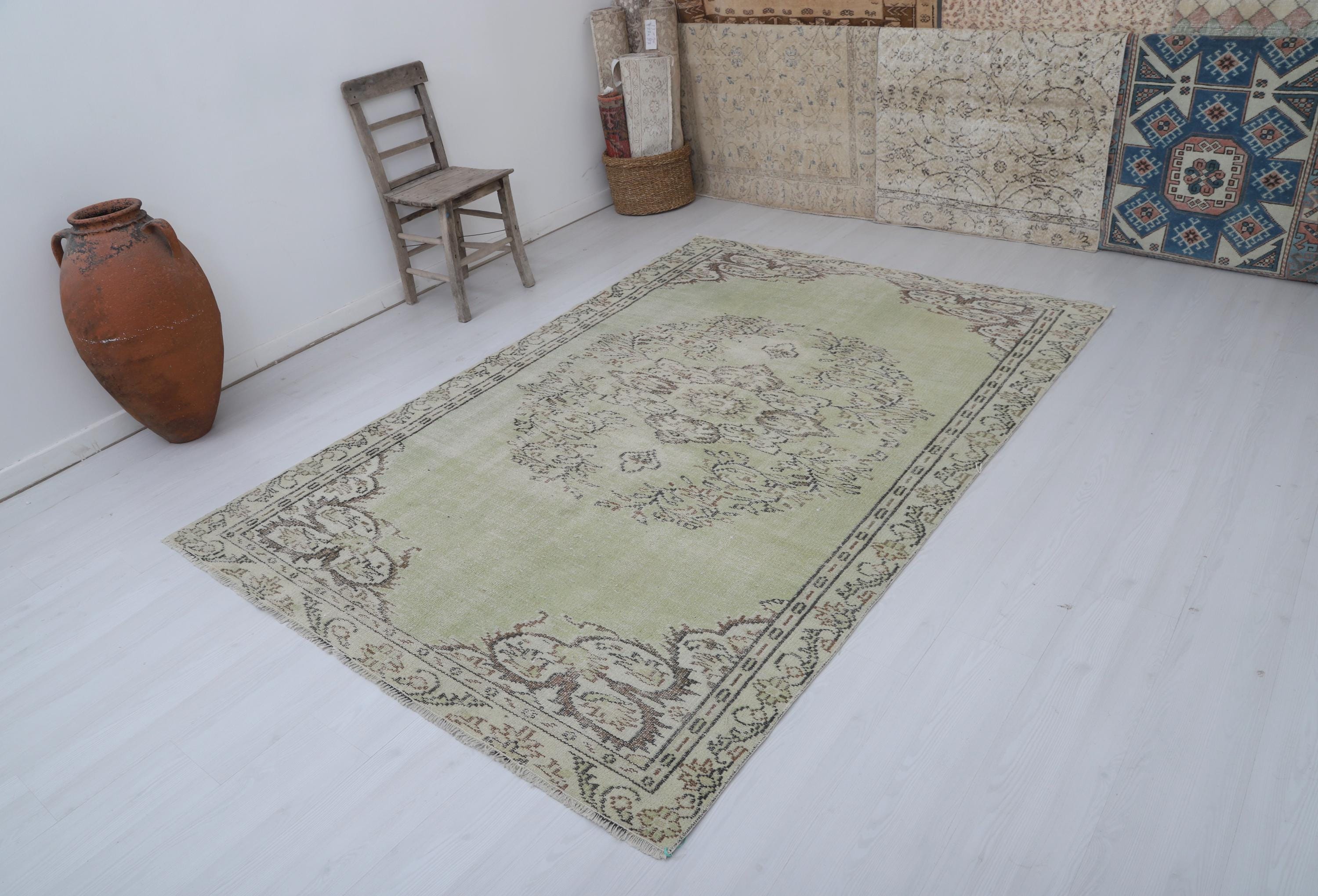 5x8 Vintage Turkish Oushak Rug: Muted Wool Anatolian Carpet - Etsy