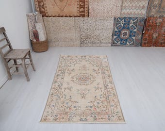Vintage Turkish Oushak Rug: Neutral Anatolian Floral Rug (4x6)