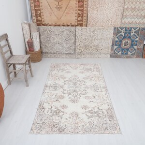 4x7 Vintage Turkish Rug: Handmade Wool Anatolian Oushak Rug