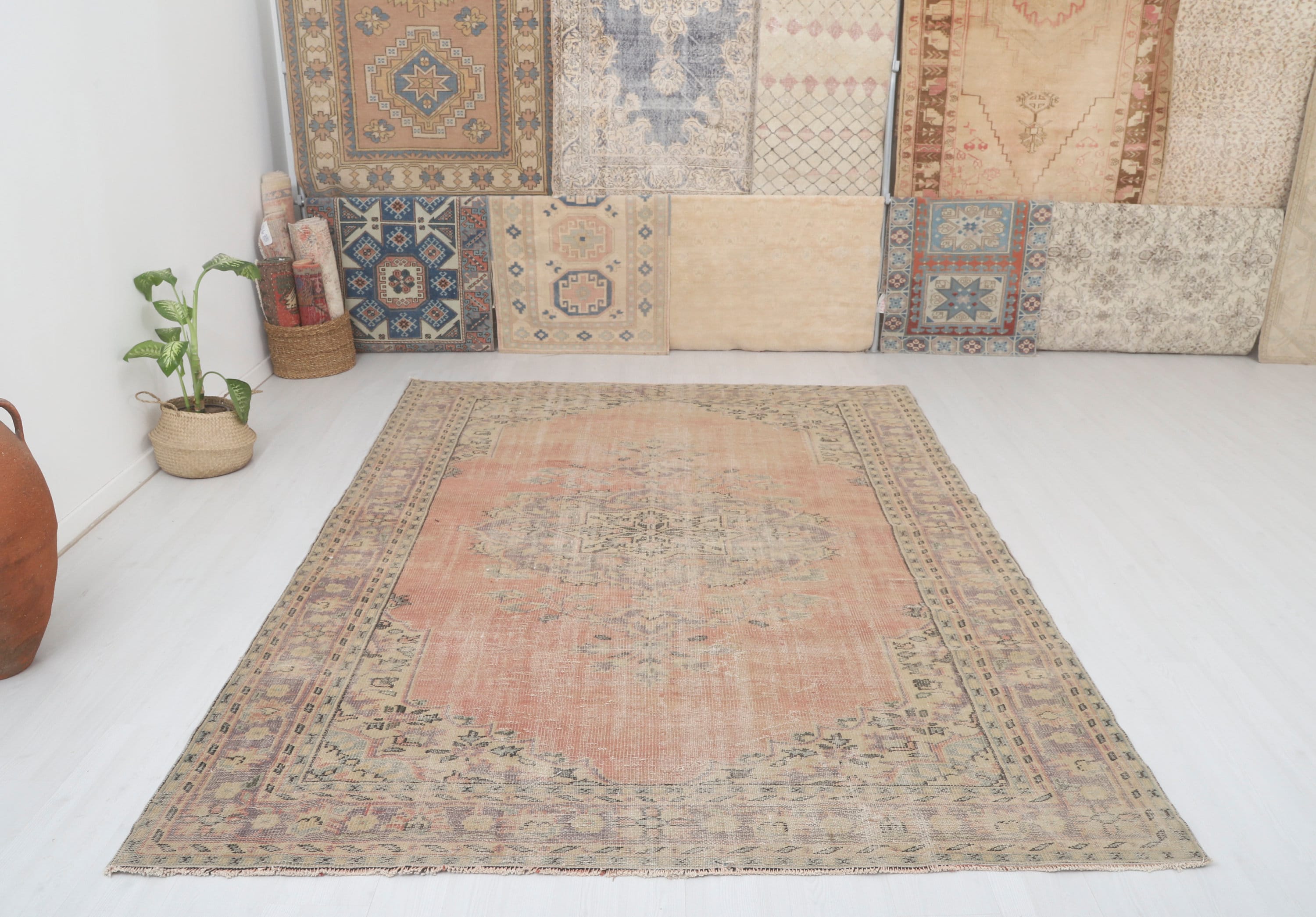 Handmade Pastel Turkish Rug: Oversize Faded Cotton Wool Rug (9.7 x 7.2 ft)
