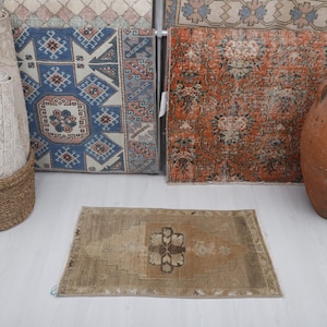 2x3 Door mat, Entryway Rug, 2x3 Small Rug, Turkish Doormat Rug, Vintage Doormat Rug,Kitchen Rug,Bath Mat,Bathroom Rug,Turkish Mini Rug,22467