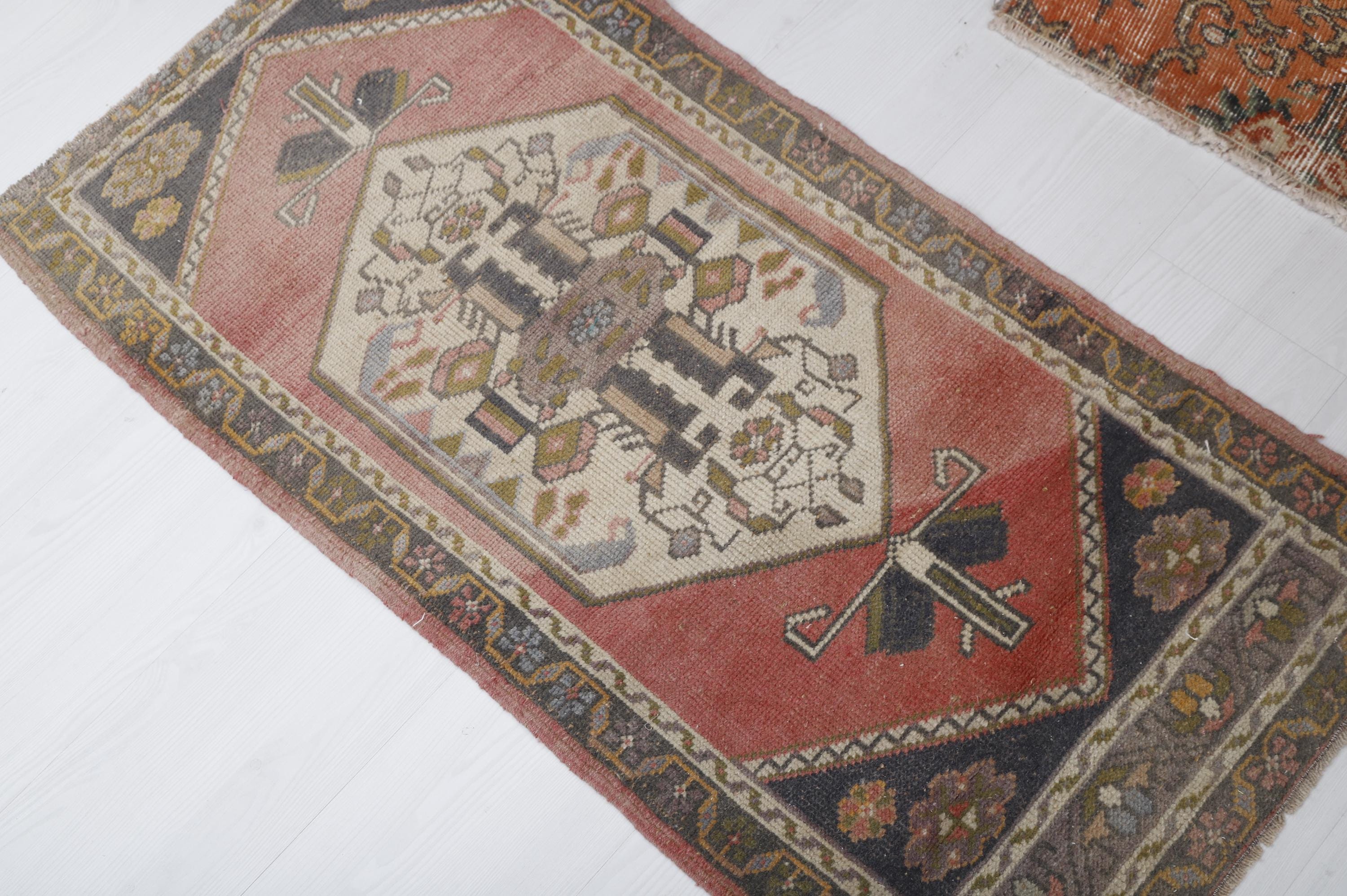 No.19 ヴィンテージラグ　トルコ　マット turkish rug ミニ No.32 ヴィンテージラグ S トルコ マット turkish rug ミニ - メルカリ