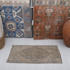 2x3 Door Mat Rug, 2x3 Mini Rug, Wool Door Mat, 2x3 Soft Door Mat, Turkish Mini Rug, Vintage Mini Rug,Oushak Mini Rug,2x3 Anatolian Rug,24210