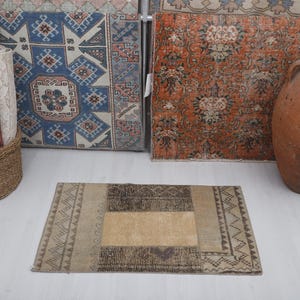 Vintage Turkish Wool Door Mat Rug - 2x3 Oushak Mini Rug