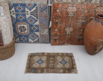 Vintage Wool Anatolian Rug: Small Turkish Bath Mat (2.6x1.5 ft)