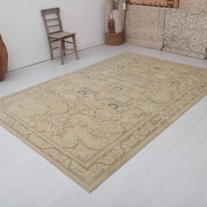 Oversize Oushak Rug 6x10: Vintage Turkish Wool Rug
