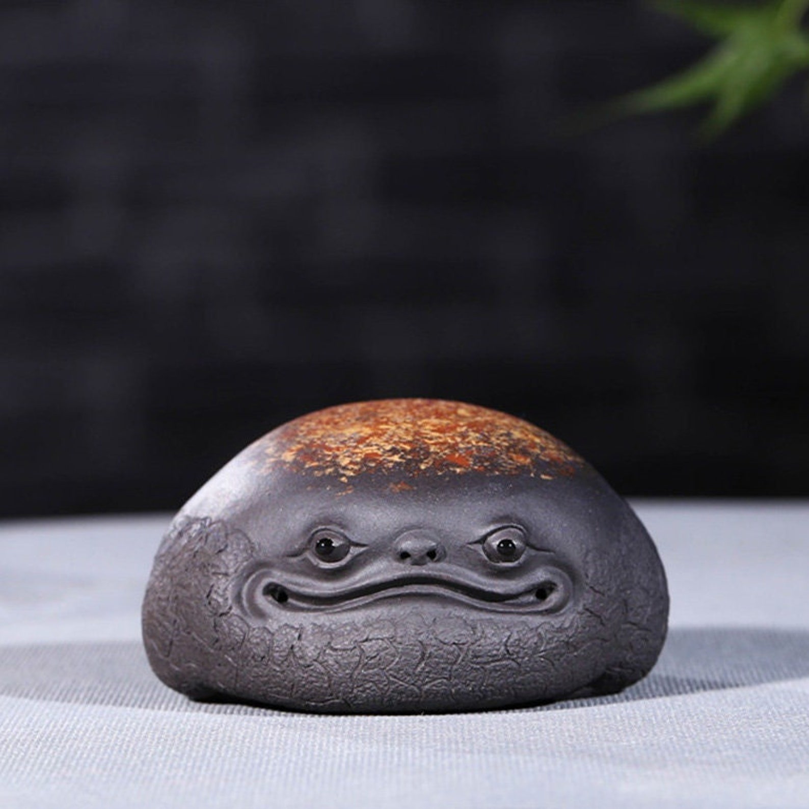a little tea pet by tangpin tea.