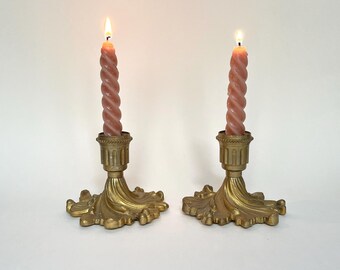 Antique pair of candle holders in gilded metal, vintage 50s candlesticks