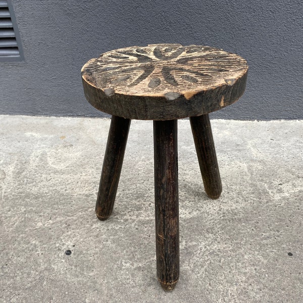 Tabouret tripode en bois années 60, tabouret de ferme rustique vintage