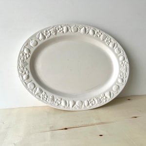 Piatto da portata Quadrifoglio di Franco Giorgi, piatto in ceramica con motivi di frutta, vintage 1980