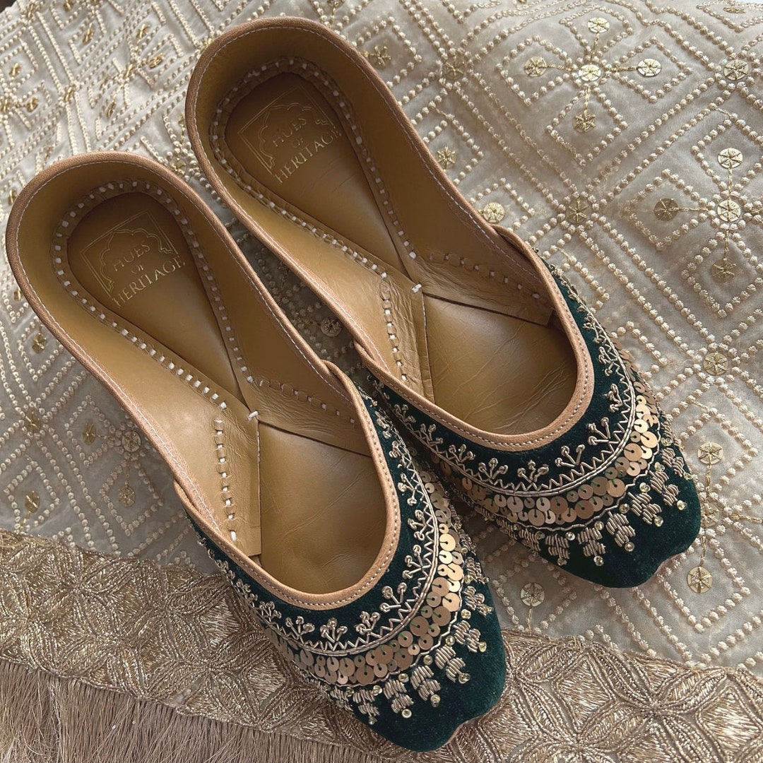 The Forest Green Jutti, Green Velvet Pump With Gold Embellishments Etsy