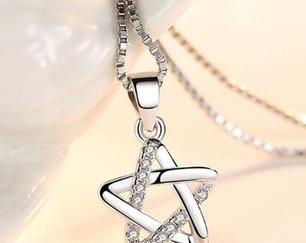 Anhänger-Halskette für Frauen, 1,5 Karat simulierte Diamant Sternform, 14K Weißgold vergoldet, Hochzeitsgeschenk, personalisiertes Geschenk für sie ohne Kette