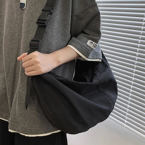 Premium Lightweight Single Shoulder Cross Body Bag Chest Bag for Men  Waterproof Travel Sling Crossbody Bag for Women Men  China Sports Bag and  Sports price  MadeinChinacom