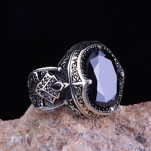 Turkish Handmade 925 Sterling Silver Men&#39;s Ring: Onyx Stone