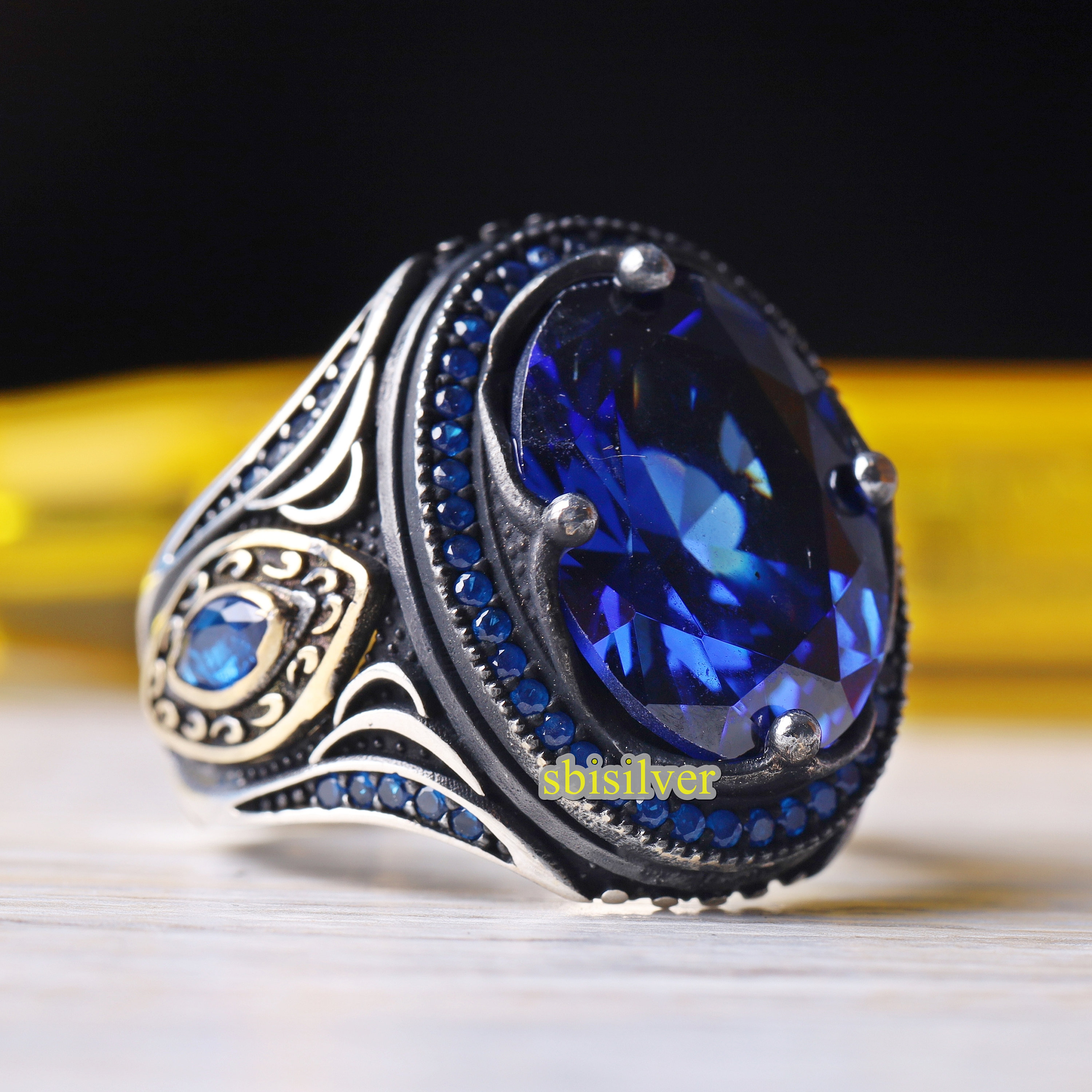 Bague En Argent 925 Saphir Bleu Synthétique Ovale - Taille 9.5, Fait Main - Neuf Avec Défauts