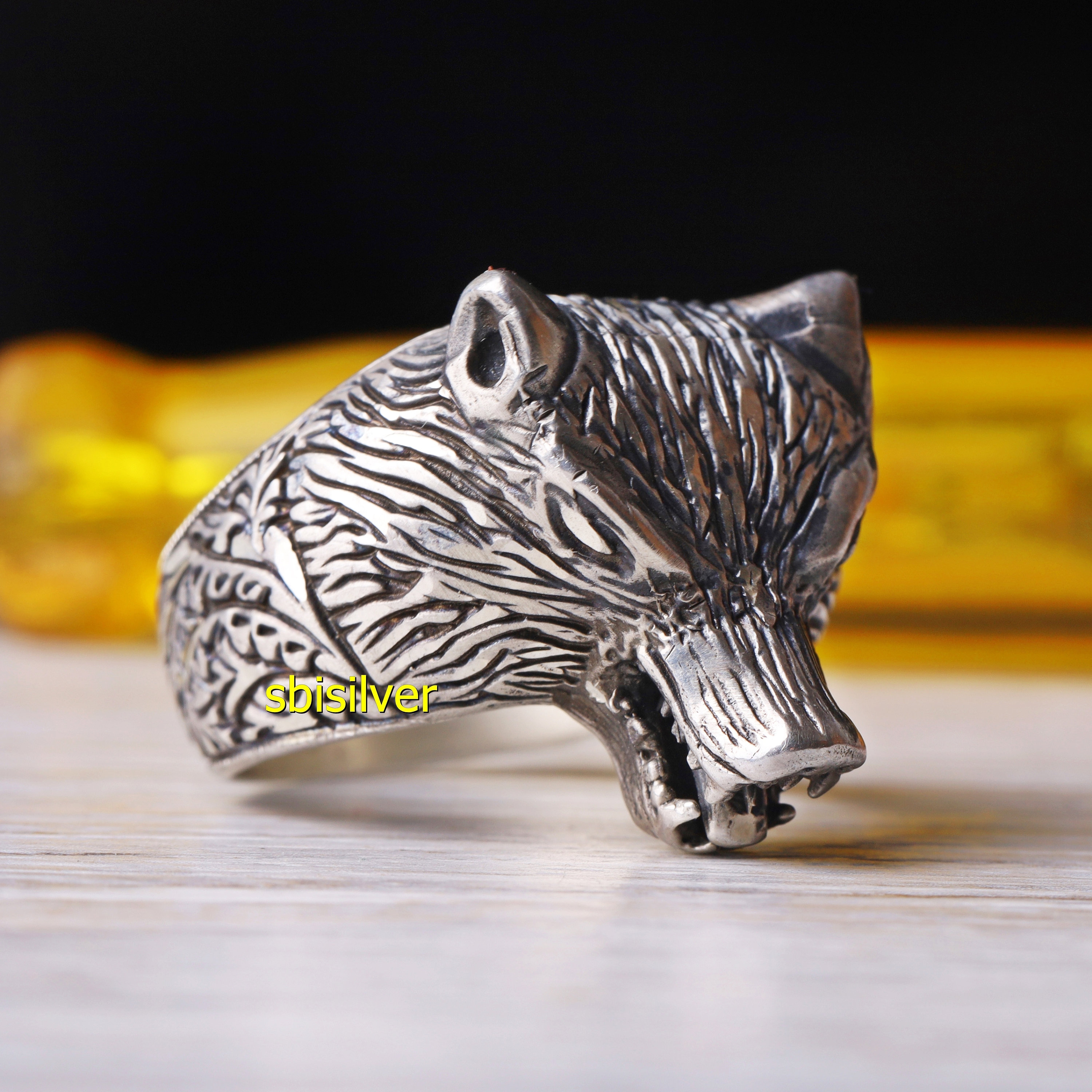 ゴシックウルフリング：トルコ製ハンドメイド925kスターリングシルバー