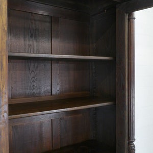 Antiker Vitrinenschrank bretonisch Gründerzeit um 1880 Eiche dunkel B 136 cm 11346 Bild 5