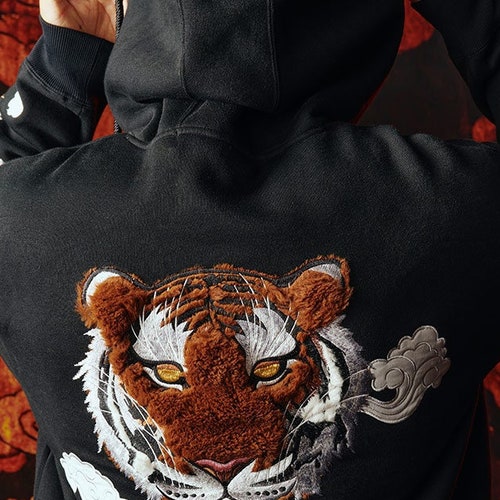 Men's embroidered tiger hoodie, vintage cotton long sleeve hoodie, shops loose personality tiger pullover sweater