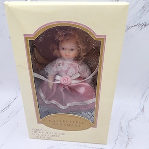 【misen2014 さま】old ornament ❀ ヘンゼルとグレーテル Limited Collection Genuine Porcelain Doll With Matching