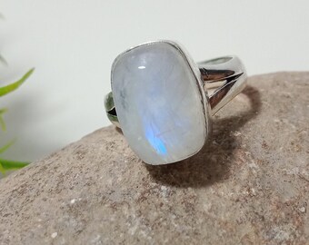 Original Blue fire moonstone Ring~ Handmade ring~ Designer ring,Sterling Silver Ring~ silver plated Ring, june birthstone Ring-handmade Ring